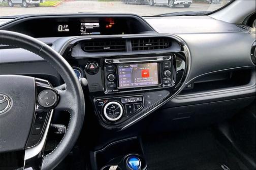 2018 Toyota Prius c Four
