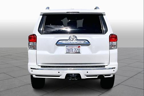 2013 Toyota 4Runner SR5