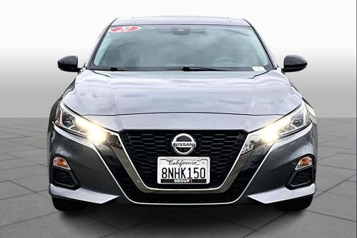 2020 Nissan Altima SR FWD