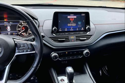 2020 Nissan Altima SR FWD