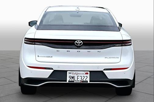 Oxygen White 2024 Toyota Crown Platinum