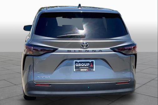Heavy Metal 2026 Toyota Sienna LE
