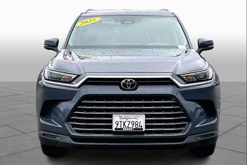 2025 Toyota Grand Highlander XLE