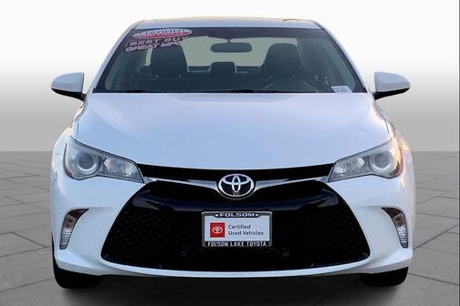 2017 Toyota Camry SE