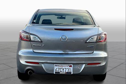 2013 Mazda Mazda3 i Touring