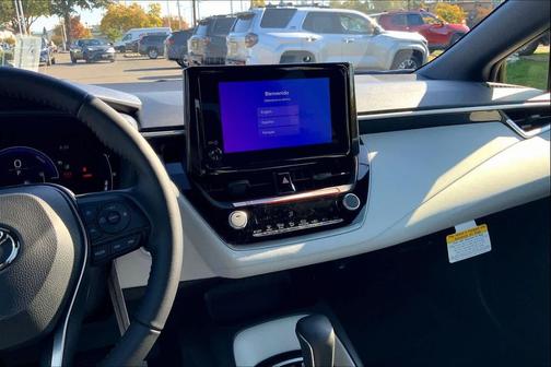 2026 Toyota Corolla Hybrid SE