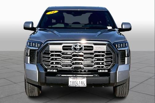 2024 Toyota Tundra Hybrid Platinum