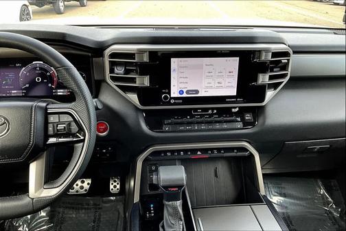 2024 Toyota Sequoia SR5