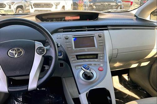 2014 Toyota Prius Five