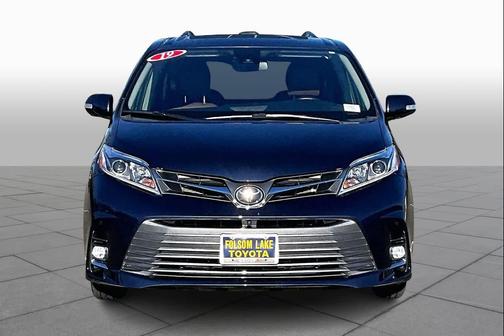 2019 Toyota Sienna Limited Premium