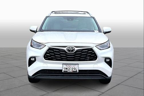 2024 Toyota Highlander XLE