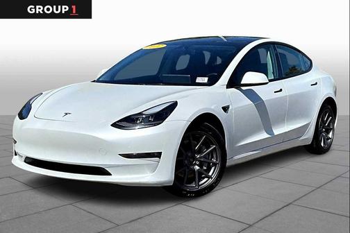 2022 Tesla Model 3 Long Range