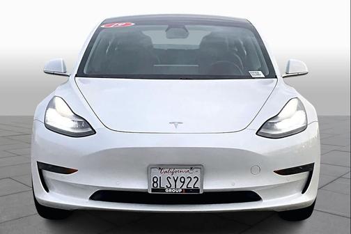 2019 Tesla Model 3 Standard Range Plus