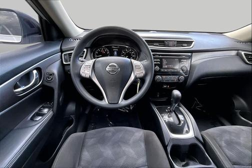 Brilliant Silver 2015 Nissan Rogue S