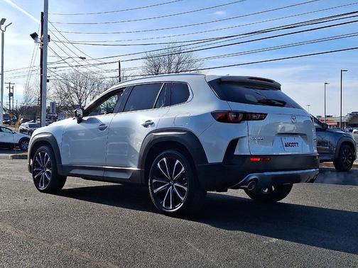 2024 Mazda CX-50 2.5 Turbo Premium Package