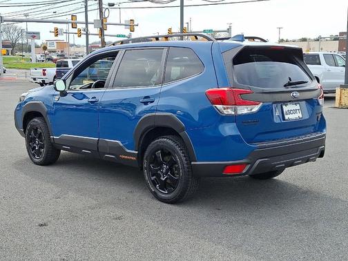 Geyser Blue 2022 Subaru Forester Wilderness