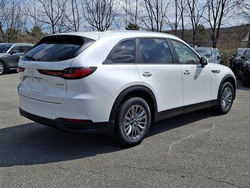 Rhodium White Premium 2026 Mazda CX-90 SE