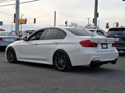 2017 BMW 340 i xDrive
