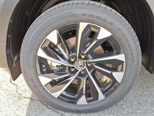 2026 Mazda CX-50 Premium Plus