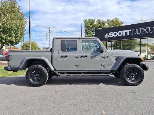 2022 Jeep Gladiator Mojave