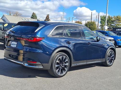 2024 Mazda CX-90 Premium