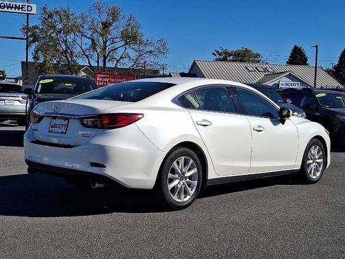 2016 Mazda Mazda6 i Sport