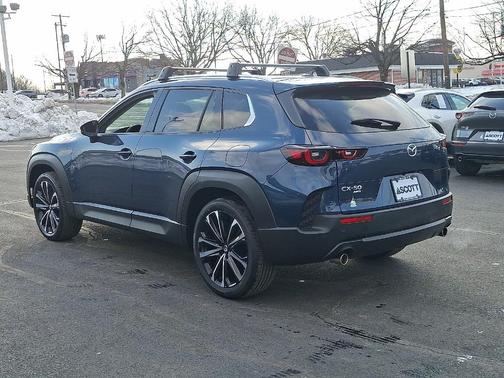 2026 Mazda CX-50 Premium