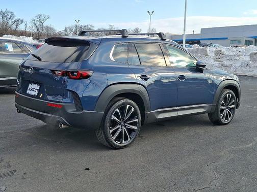 2026 Mazda CX-50 Premium