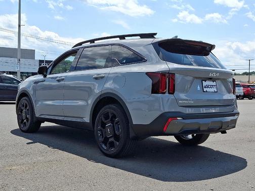 2024 Kia Sorento SX