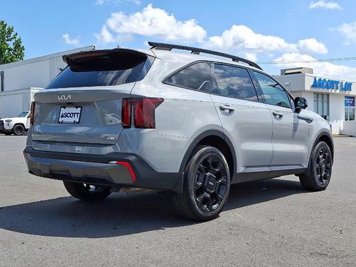 2024 Kia Sorento SX