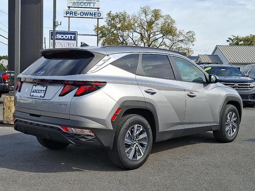 2024 Hyundai TUCSON Hybrid Blue
