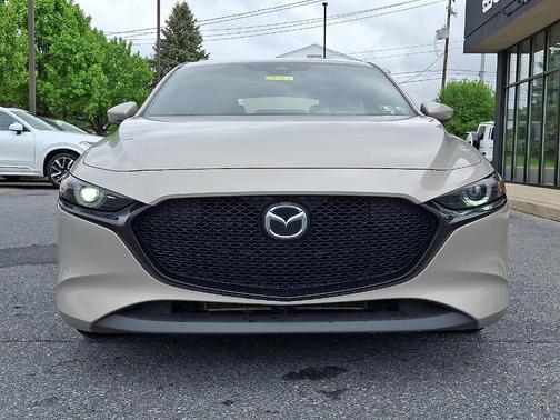 2022 Mazda Mazda3 FWD w/Premium Package