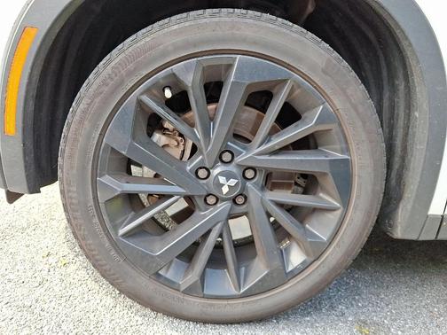 2024 Mitsubishi Outlander SE Black Edition