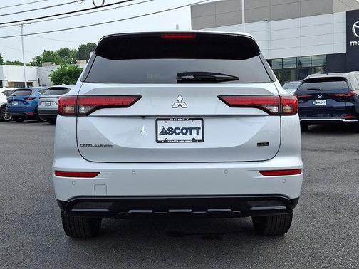 2024 Mitsubishi Outlander SE Black Edition
