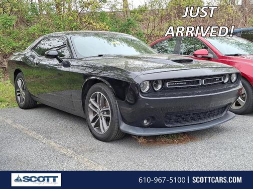 Pitch Black Clearcoat 2019 Dodge Challenger GT