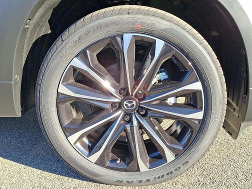 2026 Mazda CX-50 Premium