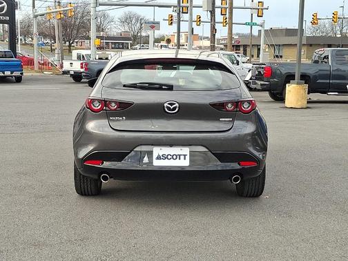 2023 Mazda Mazda3 FWD w/Preferred Package