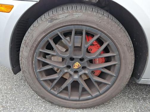 2017 Porsche Macan GTS