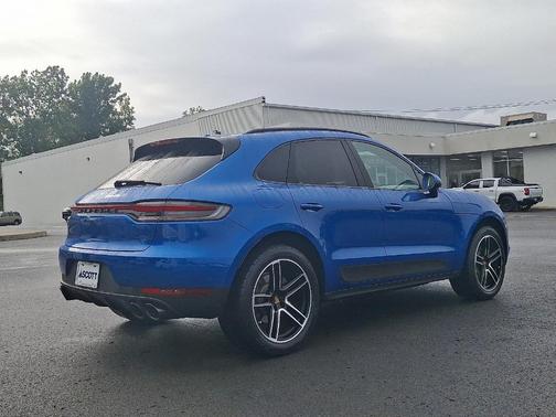 2020 Porsche Macan S