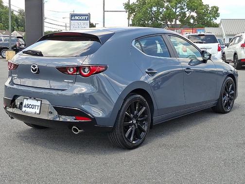 2024 Mazda Mazda3 2.5 S Carbon Edition