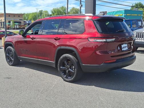 Velvet Red Pearlcoat 2021 Jeep Grand Cherokee L Laredo