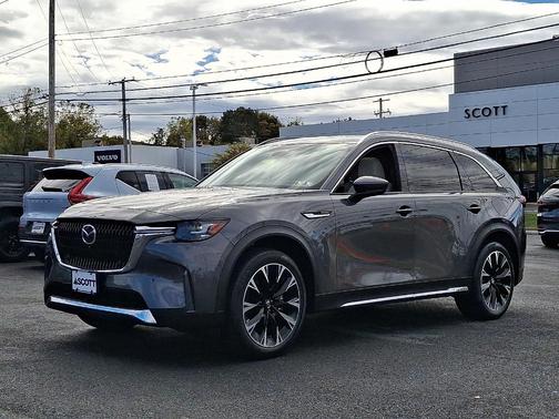 2024 Mazda CX-90 PHEV Premium Plus