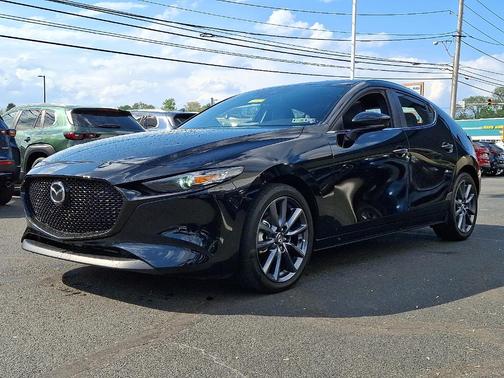 2022 Mazda Mazda3 FWD w/Preferred Package