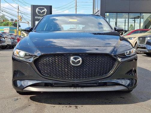 2022 Mazda Mazda3 FWD w/Preferred Package