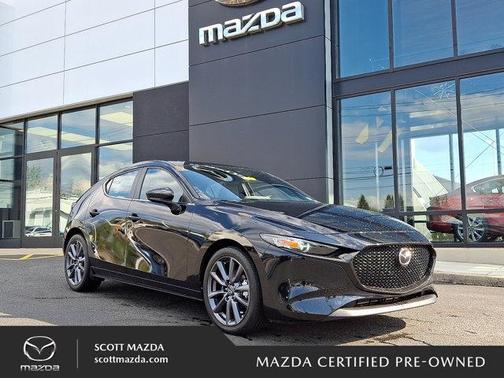 2022 Mazda Mazda3 FWD w/Preferred Package