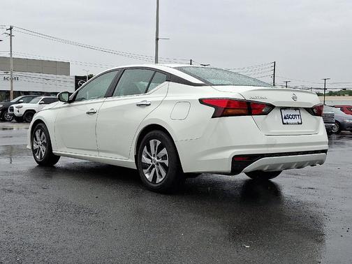 2022 Nissan Altima 2.5 S