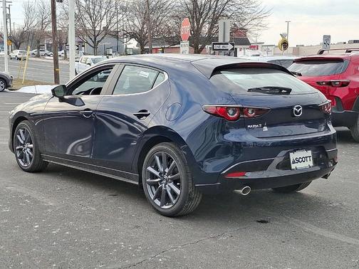 2026 Mazda Mazda3 FWD w/Preferred Package
