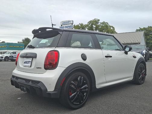 2023 MINI Hardtop John Cooper Works Classic