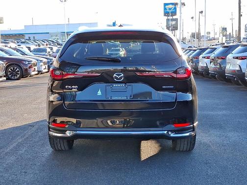 2024 Mazda CX-90 PHEV Premium Plus