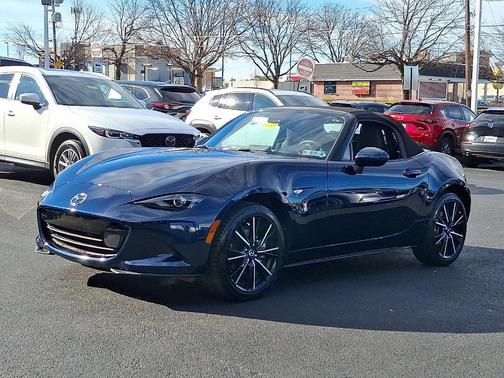 2025 Mazda MX-5 Miata Grand Touring